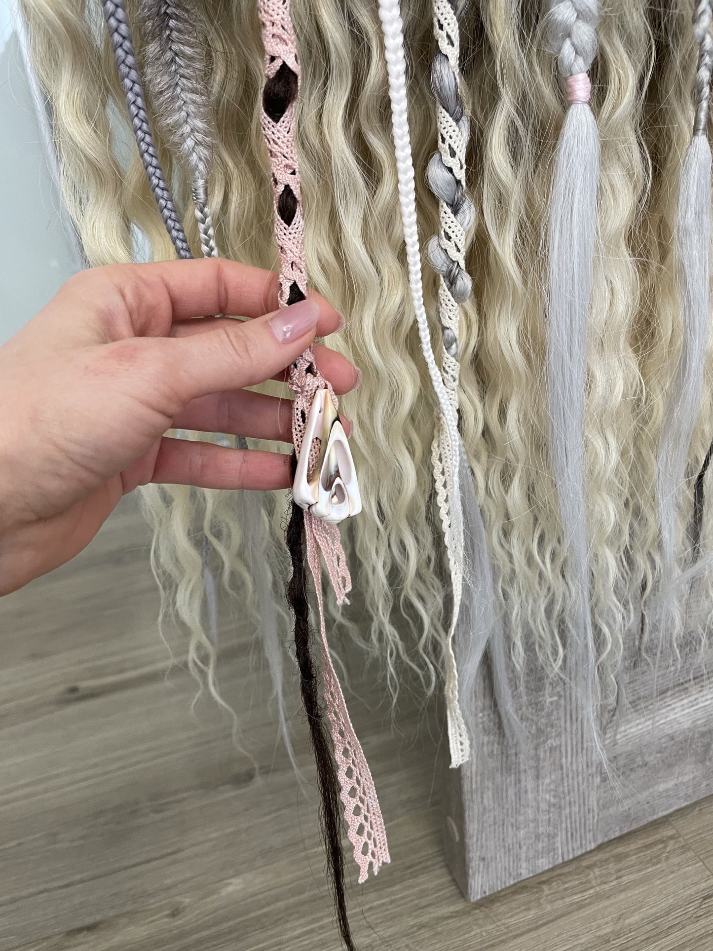 Set of ash blonde synthetic bohemian dreadlocks and light grey textured braids, 60 DE, full set